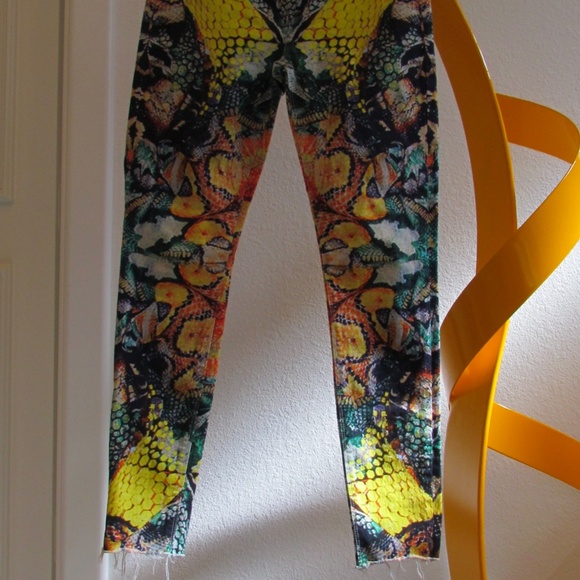 Hudson mid-rise Nico size 26 - Picture 2 of 8